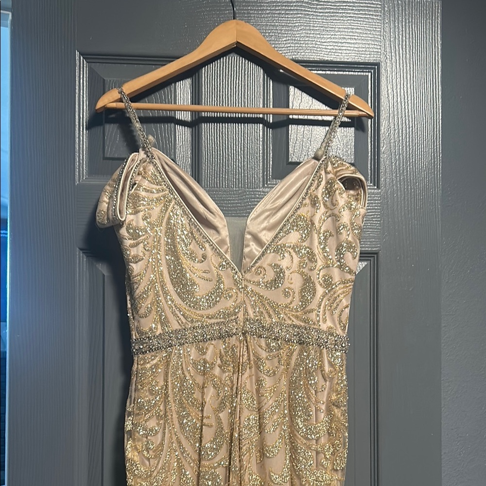 Elegant Gold Evening Dress